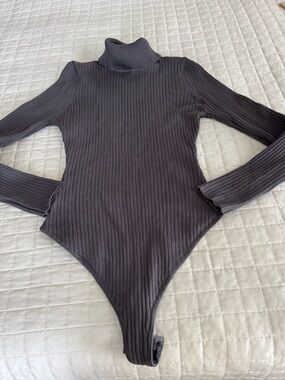 Fashion Nova Ribbed Charcoal Turtleneck Bodysuit
